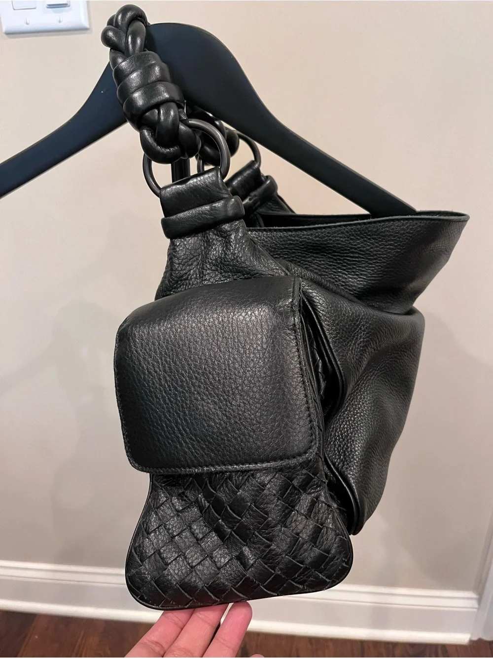 BOTTEGA VENETA CERVO COCKER HOBO BLACK LEATHER BAG WITH DUST BAG